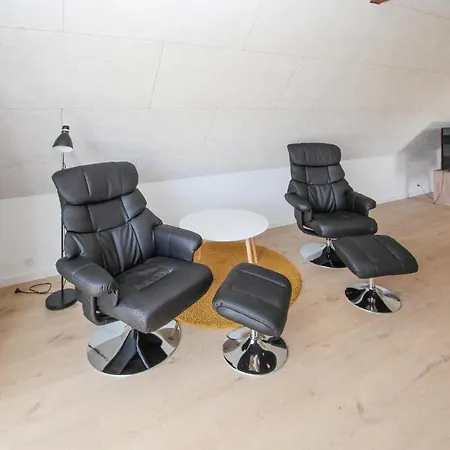 Holiday home 4 Bedroom Gorgeous In Samso *