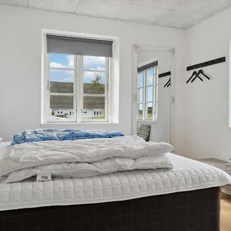 4 Bedroom Gorgeous In Samso Holiday home *